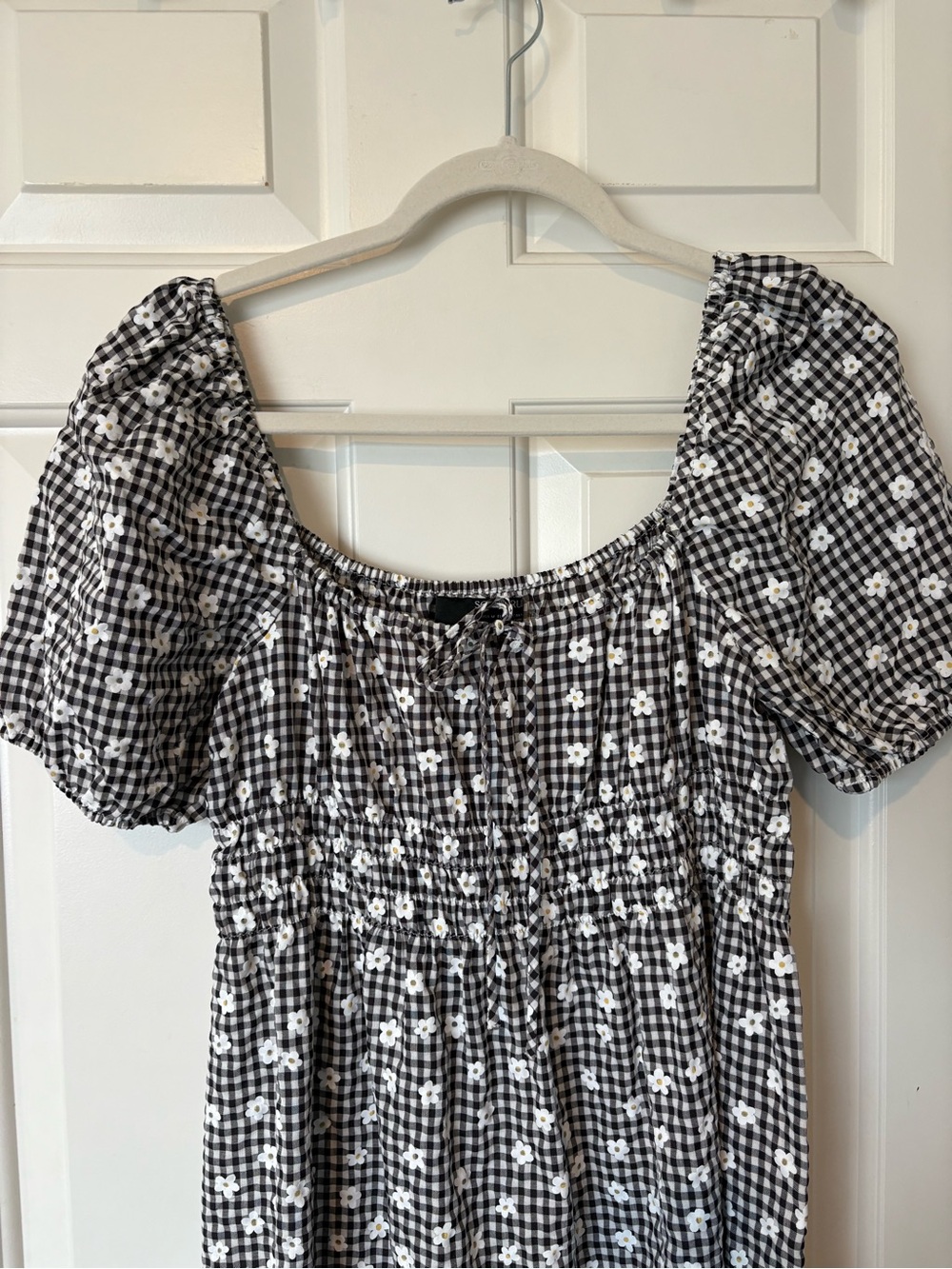 Sophie Rue Black & White Gingham Puff-Sleeve Floral Dress